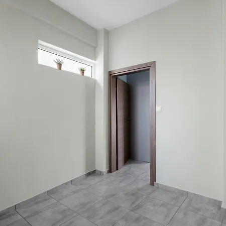 Litsa's Maisonette Near Sea - Center *