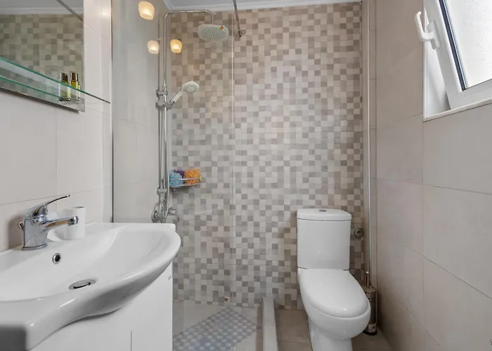 Vakantiehuis Litsa's Maisonette Near Sea - Center Chania (Crete)