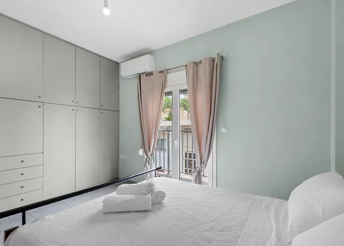 Litsa's Maisonette Near Sea - Center Vakantiehuis Chania (Crete)